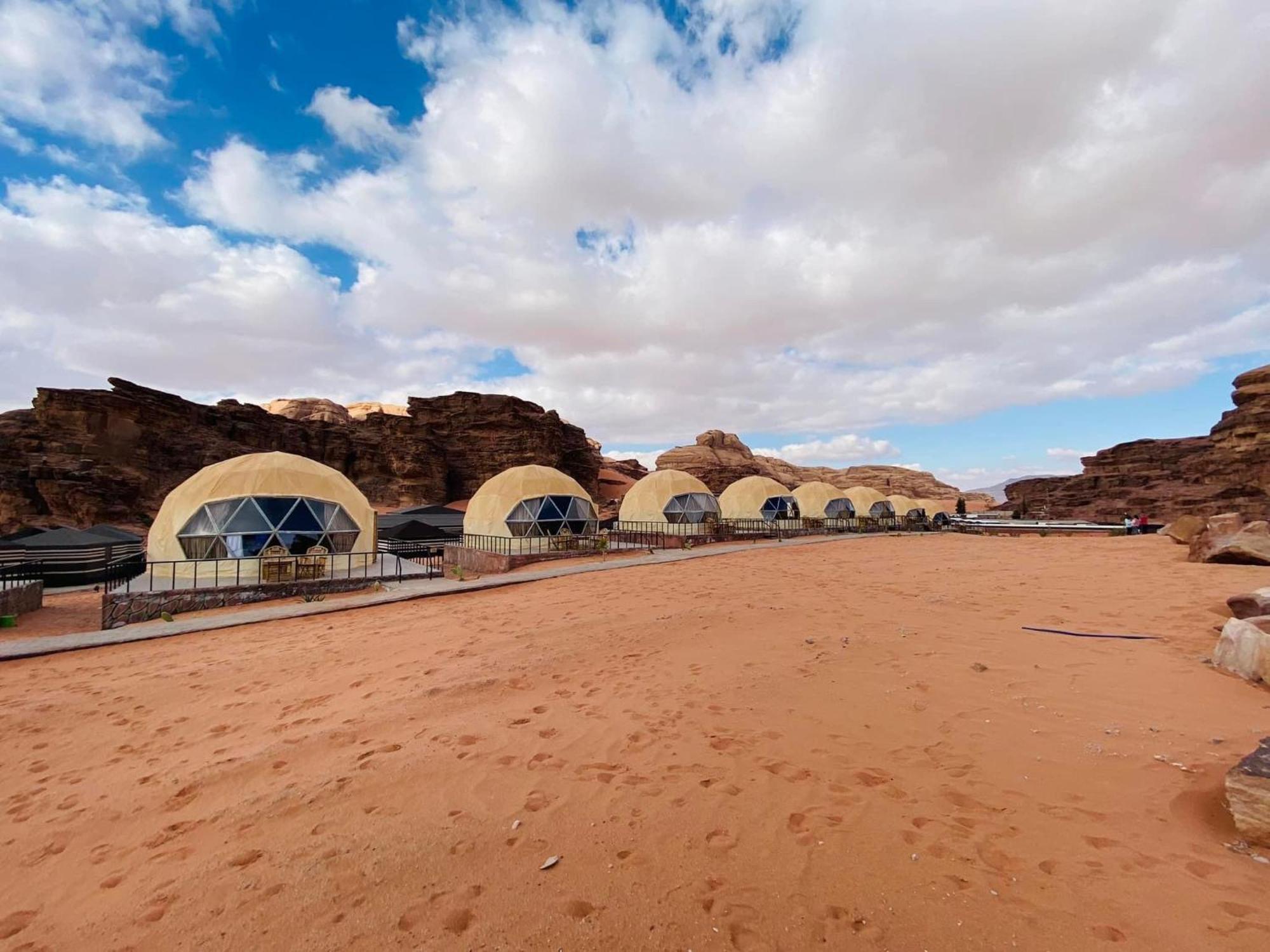 Wadi Rum Starlight Camp 호텔 외부 사진