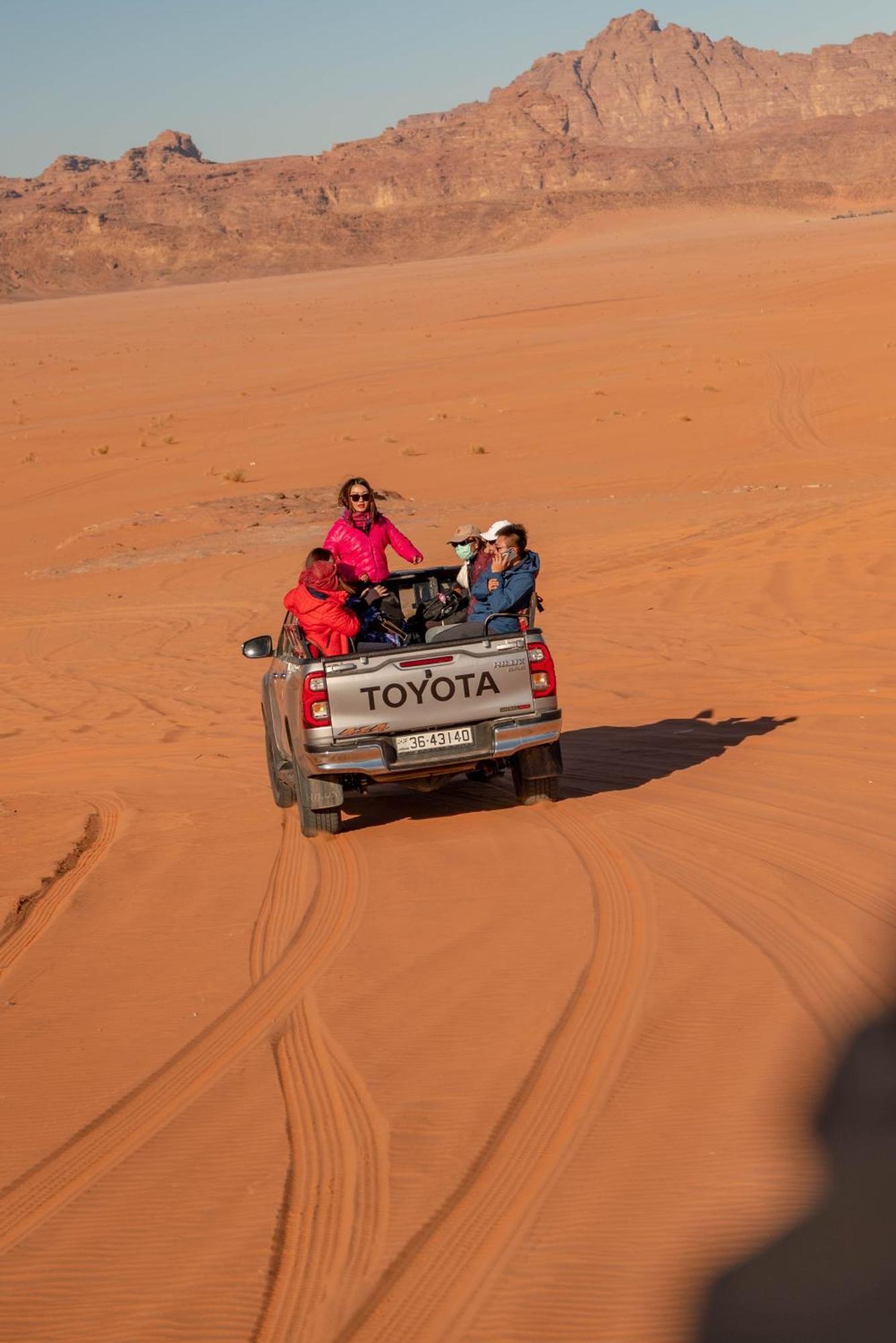 Wadi Rum Starlight Camp 호텔 외부 사진